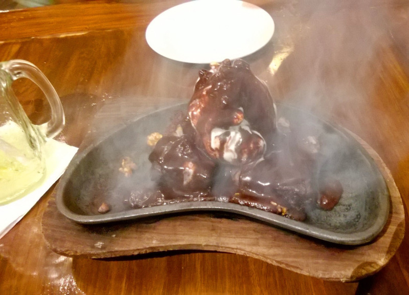 Sizzlin Skillet Scorched Brownie