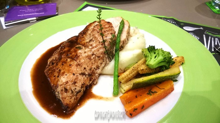 212 cafe chargrilled chicken breast