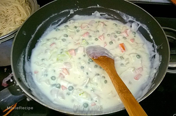 veg creamy noodles sauce