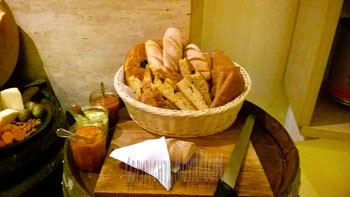breads at La Terrazza - Hyatt Regency Pune