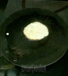 frying malpua