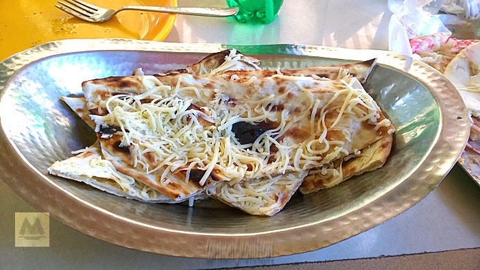 cheese naan