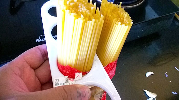 Measuring spaghetti