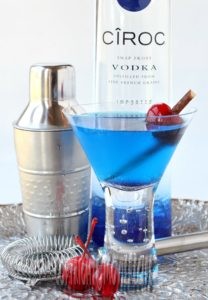 Summer cocktails - blue heaven martini
