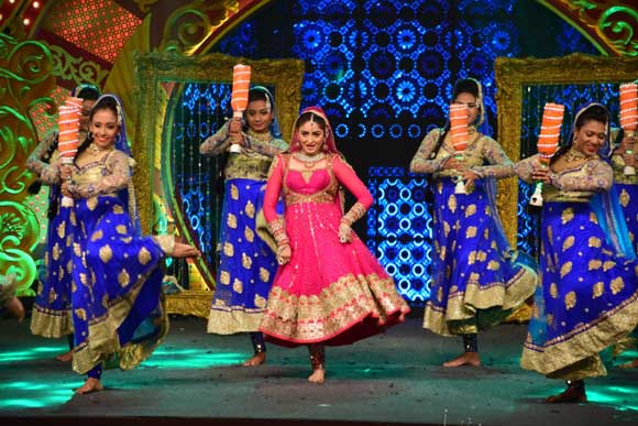 timeless asha concert - mujra