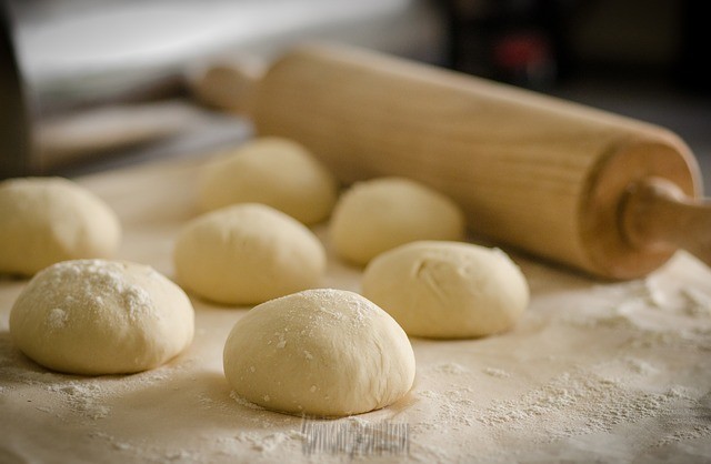 How to Activate Dry Yeast