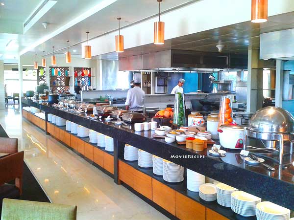 Hyatt Hinjewadi, Pune: 24/7 Gallery Cafe