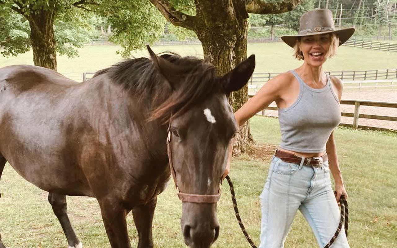 Arielle Kebbel stars in the movie Love in the Great Smoky Mountains on Hallmark Channel