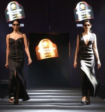 models showcase shivan narresh collection at blenders pride magical nights 2016