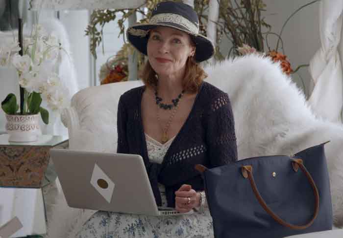 Mommy's Deadly Con Artist LMN Movie