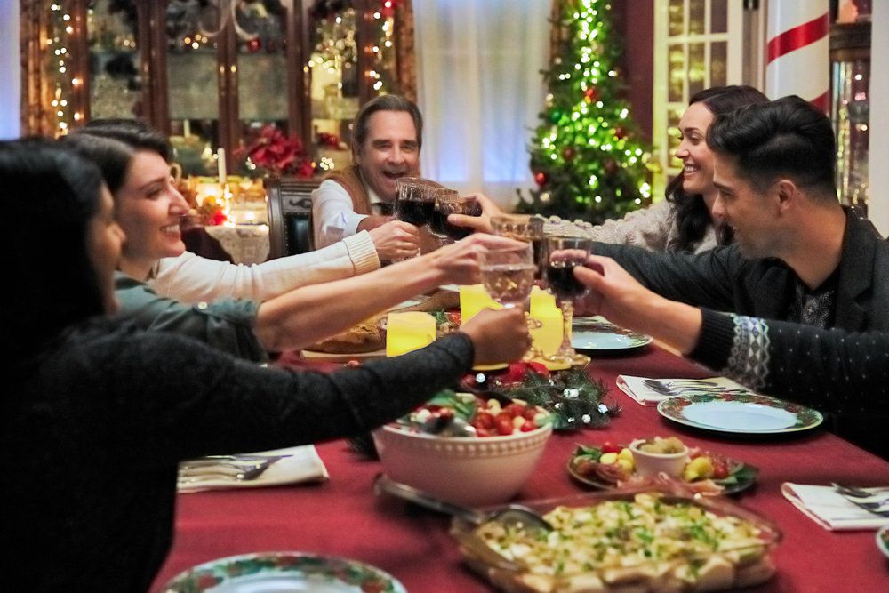 Our Italian Christmas Memories (2022) HMM Movie | About, Cast, Wiki