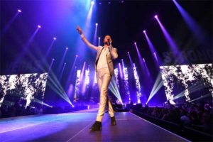 vegas strong benefit concert - dan reynolds
